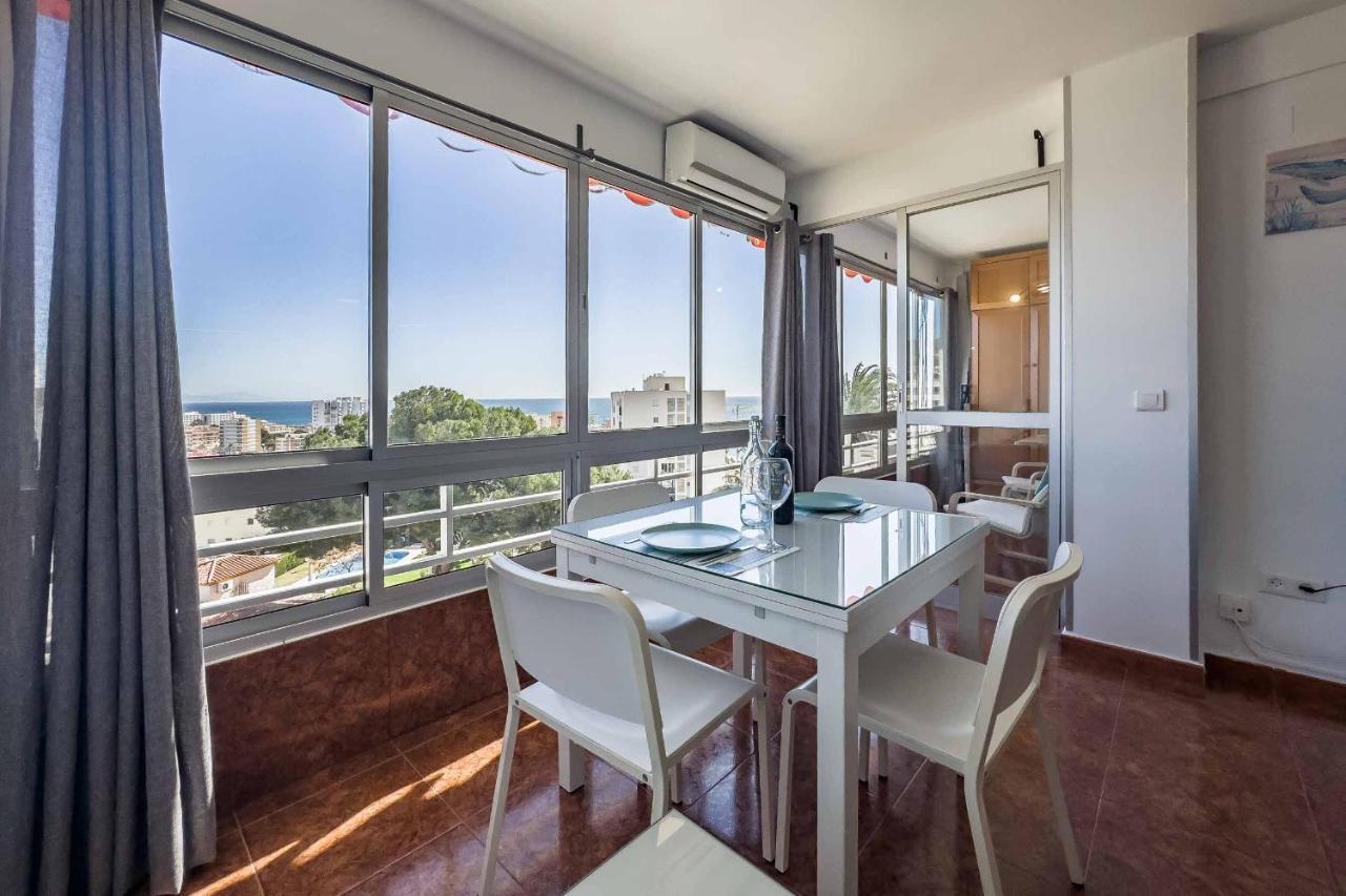 Apartamento Acogedor, Terraza, Piscina Y Mar ベナルマデナ エクステリア 写真