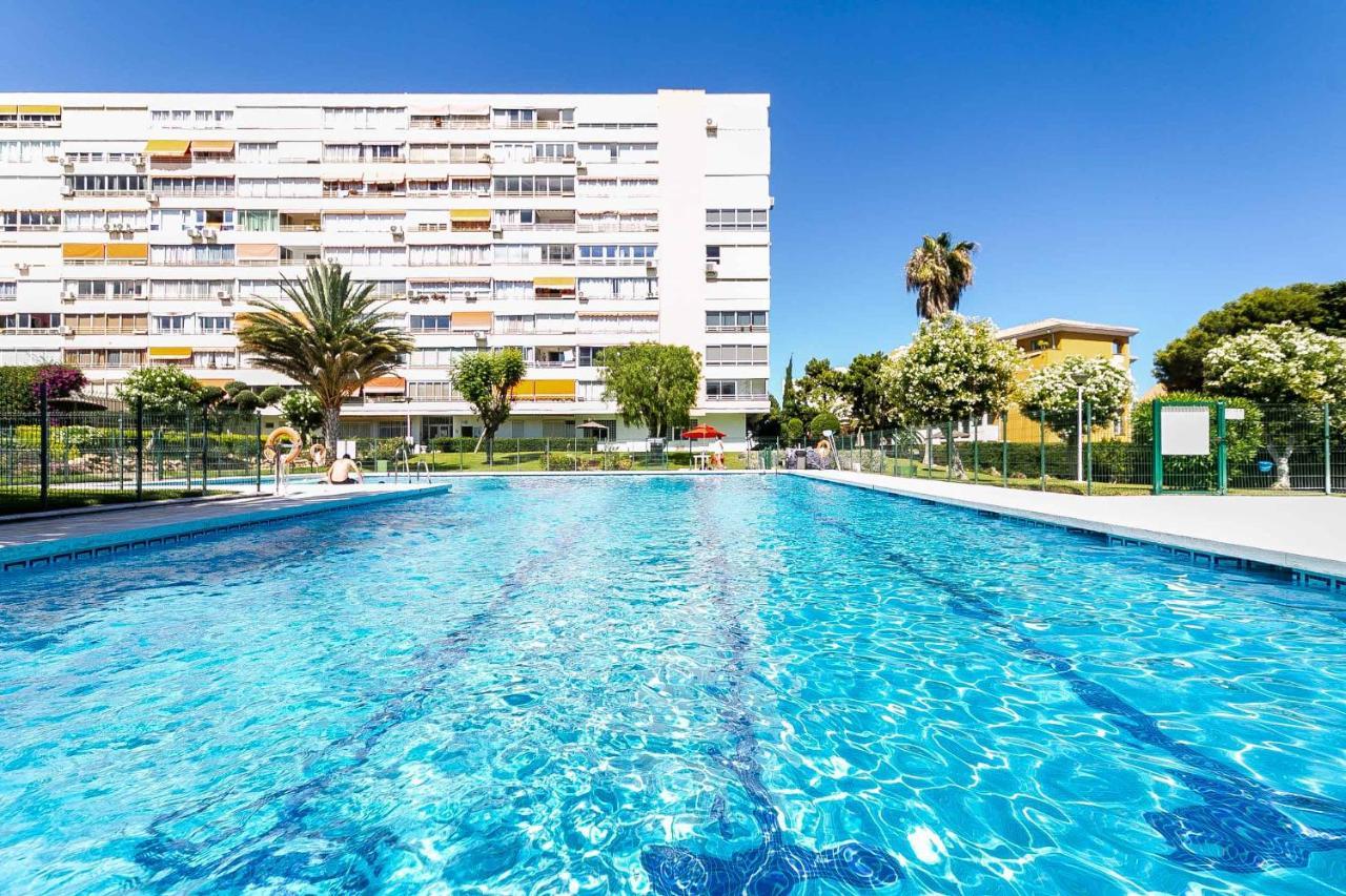 Apartamento Acogedor, Terraza, Piscina Y Mar ベナルマデナ エクステリア 写真